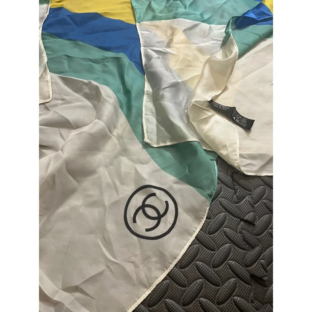 Chanel Silk Scarf Womens OS Multicolor Striped CC‎ Logo Square Made in Italy